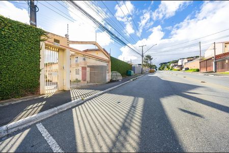 2_photo/94dcfb044d.9de602c9eba3ccdb-ATLAS-501f1808-ea7b-4928-8caa-9ef94c079e46.jpg de casa à venda com 2 quartos, 118m² em Xaxim, Curitiba