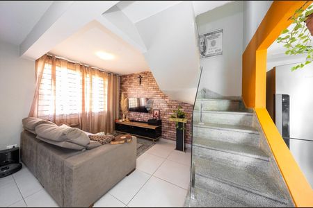 9_photo/94dcfb044d.9de602c9eba3ccdb-ATLAS-f00d99ec-8dab-4b5c-bbe9-3dbe3703b187.jpg de casa à venda com 2 quartos, 118m² em Xaxim, Curitiba