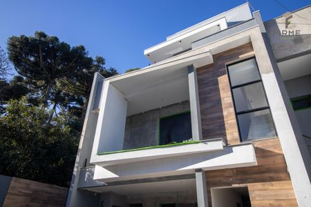 7_photo/94dcfb0519.aafc5fc6df99756b-ATLAS-514b7290-9ccc-49e7-a15d-60c456a72010.jpg de casa à venda com 4 quartos, 197m² em Xaxim, Curitiba