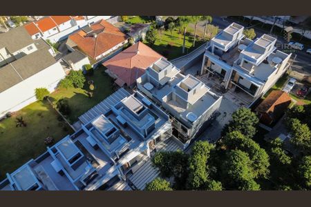 12_photo/94dcfb0519.aafc5fc6df99756b-ATLAS-e8bd914f-15cf-4a0c-a7fb-28ef6393c0c6.jpg de casa à venda com 4 quartos, 197m² em Xaxim, Curitiba