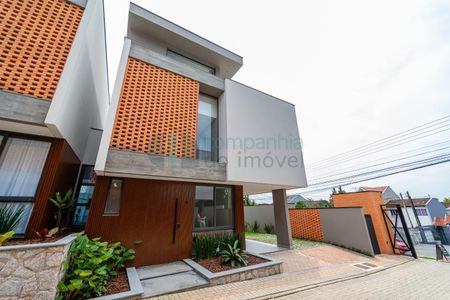 3_photo/94dcfb05ef.b967972426719463-ATLAS-2c84a6f3-d491-46f7-97a7-ded6fee07f0a.jpg de casa à venda com 0 quarto, 205m² em Alto Boqueirão, Curitiba