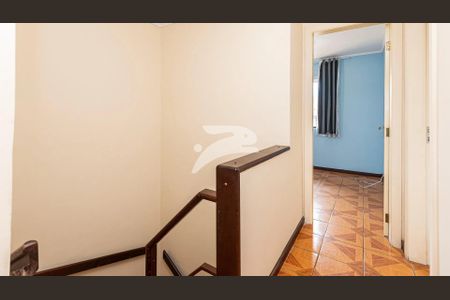 13_photo/94dcfb063b.8d0049176eed7a0c-ATLAS-35a4b403-0233-4d5e-a43d-e9c6d9440664.jpg de casa à venda com 3 quartos, 72m² em Alto Boqueirão, Curitiba