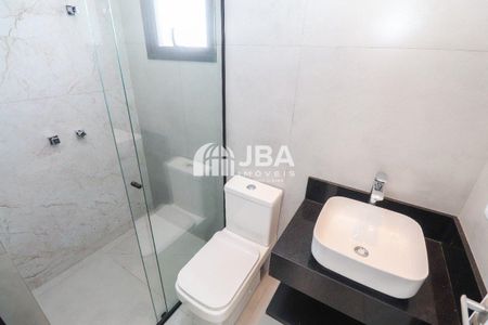 4_photo/94dcfb0745.4a8fb705dfdf76a3-ATLAS-004ef5e4-a1d5-4cb0-bf94-e823370b6ad2.jpg de casa à venda com 3 quartos, 285m² em Xaxim, Curitiba