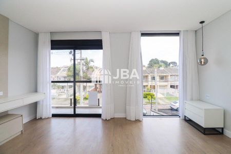 12_photo/94dcfb0745.4a8fb705dfdf76a3-ATLAS-0070875d-5359-4c7e-b57c-c4b01e4a8444.jpg de casa à venda com 3 quartos, 285m² em Xaxim, Curitiba