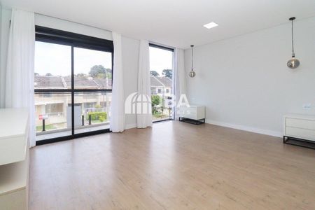 8_photo/94dcfb0745.4a8fb705dfdf76a3-ATLAS-0ee7df19-89d6-4846-b9fc-869f1b7c7165.jpg de casa à venda com 3 quartos, 285m² em Xaxim, Curitiba