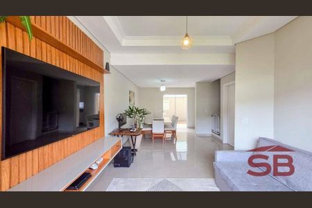 13_photo/94dcfb075b.e348e20e25b59110-ATLAS-243c069e-d7bd-48f9-99a4-9f31b86471df.jpg de casa à venda com 3 quartos, 121m² em Alto Boqueirão, Curitiba