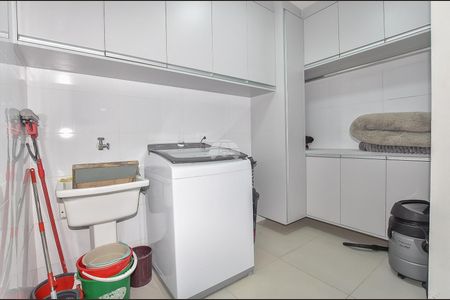 13_photo/94dcfb079b.8d1d596cf1356774-ATLAS-1a3f3962-4dc8-4b95-af6a-ac1b1fd04521.jpg de casa à venda com 3 quartos, 260m² em Alto Boqueirão, Curitiba