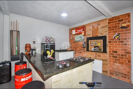 33_photo/94dcfb079b.8d1d596cf1356774-ATLAS-3344b7da-a014-438d-a0d0-0c438832f6f9.jpg de casa à venda com 3 quartos, 260m² em Alto Boqueirão, Curitiba