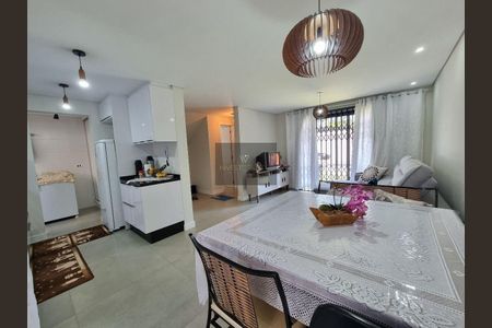 2_photo/94dcfb07f7.a5b61410c387fb0a-ATLAS-1e68ad5f-7871-49ea-a9a9-0bcc9b324ce6.jpg de casa à venda com 3 quartos, 123m² em Alto Boqueirão, Curitiba