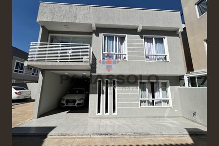 2_photo/94dcfb0879.e6f02a1e96aef2b1-ATLAS-25282c76-bf7d-46c7-8988-fe9ed58807f2.jpg de casa à venda com 3 quartos, 180m² em Alto Boqueirão, Curitiba