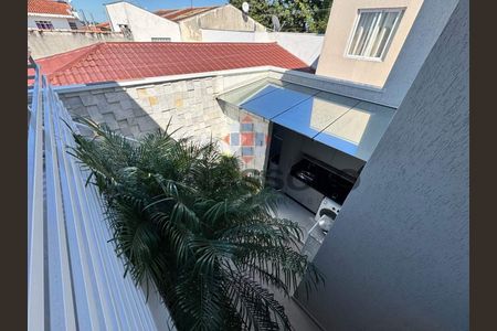 30_photo/94dcfb0879.e6f02a1e96aef2b1-ATLAS-2f0f2dff-123c-4441-aec2-4d2653e9f5c6.jpg de casa à venda com 3 quartos, 180m² em Alto Boqueirão, Curitiba