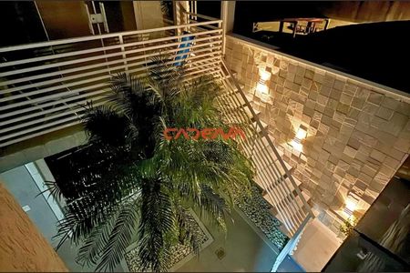 3_photo/94dcfb0879.e6f02a1e96aef2b1-ATLAS-5935cd70-588b-434c-aa90-e85c1a44925d.jpg de casa à venda com 3 quartos, 180m² em Alto Boqueirão, Curitiba