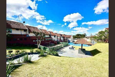 3_photo/94dcfb089d.c3b9fb60c1df5c5a-ATLAS-0fbbc2d1-eb00-45b3-8a69-973e104c0f8f.jpg de casa à venda com 0 quarto, 106m² em Xaxim, Curitiba