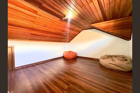 9_photo/94dcfb089d.c3b9fb60c1df5c5a-ATLAS-5736bf03-2be7-460b-a4ae-412f6e275b71.jpg de casa à venda com 0 quarto, 106m² em Xaxim, Curitiba