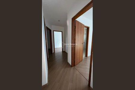 11_photo/94dcfb08f1.0f81dd1a9a4f6ffb-ATLAS-acec931b-3f21-4c84-9bb5-d75d17a230d7.jpg de casa à venda com 3 quartos, 152m² em Xaxim, Curitiba