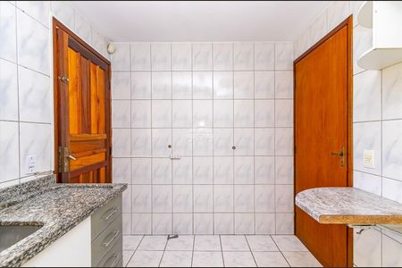 29_photo/94dcfb0941.c1dc00249eefaead-ATLAS-357f96db-d311-4c9e-8b11-ba89f395194c.jpg de casa à venda com 3 quartos, 63m² em Xaxim, Curitiba