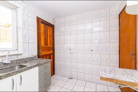 30_photo/94dcfb0941.c1dc00249eefaead-ATLAS-af3bc67d-dc86-4e5e-80d8-09253619b056.jpg de casa à venda com 3 quartos, 63m² em Xaxim, Curitiba