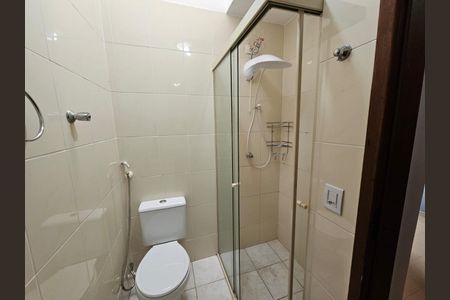 9_photo/94dcfb094f.5dca555eab175d52-ATLAS-209b1cba-ecc8-4f5a-bf83-eda8b13d97e4.jpg de casa à venda com 3 quartos, 63m² em Xaxim, Curitiba