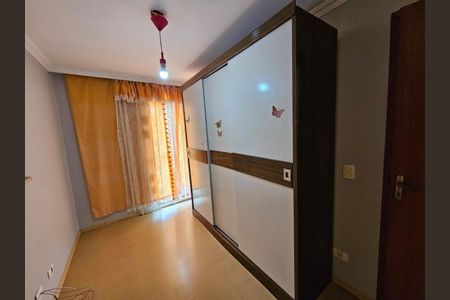 9_photo/94dcfb094f.5dca555eab175d52-ATLAS-be1a8e1d-1eef-41d7-a226-3ff3180156da.jpg de casa à venda com 3 quartos, 63m² em Xaxim, Curitiba