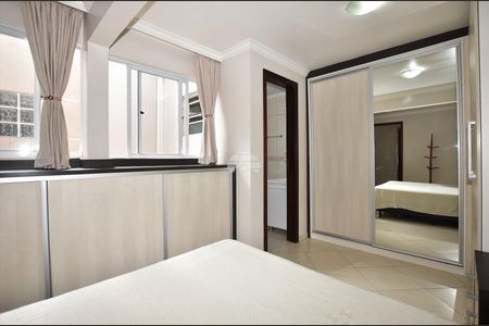 18_photo/94dcfb095f.826aa08d214c4ef3-ATLAS-f1264082-d021-4d14-bce2-adf362d70ea8.jpg de casa à venda com 3 quartos, 155m² em Xaxim, Curitiba