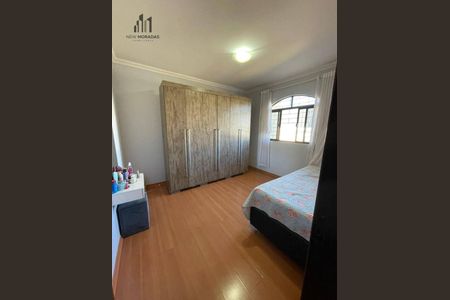 5_photo/94dcfb0a65.e0ede07f69eefd32-ATLAS-2e23d973-b9c6-4583-928f-6375eea0ef65.jpg de casa à venda com 4 quartos, 235m² em Sítio Cercado, Curitiba