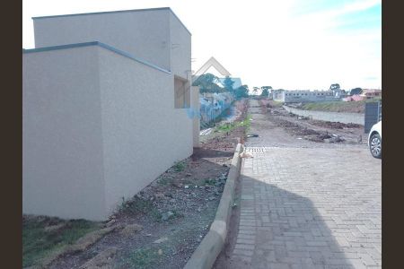 10_photo/94dcfb0a65.e9492f4f369e781e-ATLAS-84daa9cb-b10d-44f1-9444-4f7e444578fc.jpg de casa à venda com 3 quartos, 131m² em Xaxim, Curitiba