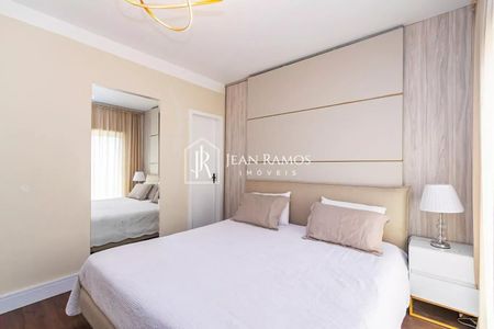 4_photo/94dcfb0a85.f861ecc718bdcbd7-ATLAS-2c06a7e4-ce64-4edf-a6a7-669d329625a6.jpg de casa à venda com 3 quartos, 144m² em Xaxim, Curitiba