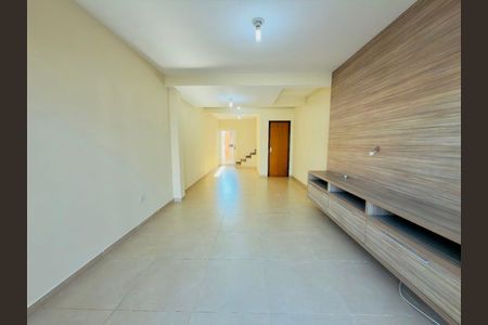 3_photo/94dcfb0a93.592731281ff134c1-ATLAS-2f8cbbd8-ce6b-4dd5-a9f9-c73a143c149e.jpg de casa para alugar com 1 quarto, 100m² em Xaxim, Curitiba