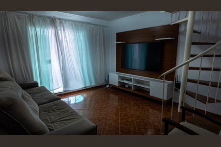 25_photo/94dcfb0ac9.ceff8192393c33de-ATLAS-c1697c28-e6ff-4fdf-a1cb-521b66588863.jpg de casa à venda com 4 quartos, 234m² em Xaxim, Curitiba