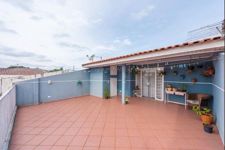 5_photo/94dcfb0ac9.ceff8192393c33de-ATLAS-ea0d472b-e077-47a3-947d-3dcd3f82d9b5.jpg de casa à venda com 4 quartos, 234m² em Xaxim, Curitiba