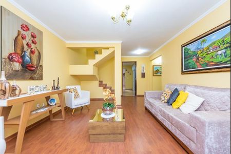 4_photo/94dcfb0acb.ae3d86bef28e162d-ATLAS-30c15064-e7ca-48da-b19e-b5438a07c27e.jpg de casa à venda com 4 quartos, 235m² em Xaxim, Curitiba