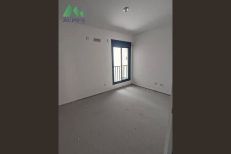 9_photo/94dcfb0ad9.0435190f6de6ffa1-ATLAS-5bbfb9f4-9681-408c-8669-d7b72dcb2a2d.jpg de casa à venda com 3 quartos, 133m² em Xaxim, Curitiba