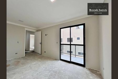 11_photo/94dcfb0b03.177cb1add9b9af4b-ATLAS-0c25ca34-3c24-4ed4-a03d-d4b27642e8da.jpg de casa à venda com 3 quartos, 180m² em Xaxim, Curitiba