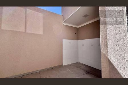 8_photo/94dcfb0b03.177cb1add9b9af4b-ATLAS-de782617-056b-4d44-a43e-4b2e1f6acde2.jpg de casa à venda com 3 quartos, 180m² em Xaxim, Curitiba