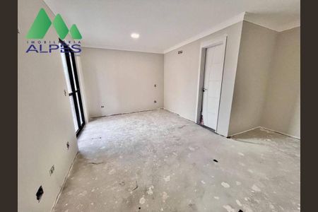 3_photo/94dcfb0b03.3f7e90f6b27133da-ATLAS-12481df8-c3fd-420b-8d32-1c5458d3dfad.jpg de casa à venda com 3 quartos, 139m² em Xaxim, Curitiba