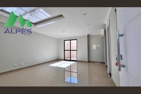 12_photo/94dcfb0b03.3f7e90f6b27133da-ATLAS-13c2c839-52ff-4c43-a4a6-e730e99cff1c.jpg de casa à venda com 3 quartos, 139m² em Xaxim, Curitiba