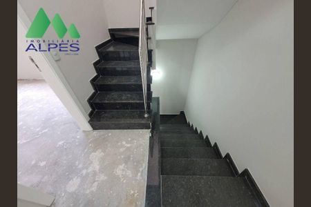 36_photo/94dcfb0b03.3f7e90f6b27133da-ATLAS-b45da508-3efc-4b6b-9737-5e1033968751.jpg de casa à venda com 3 quartos, 139m² em Xaxim, Curitiba