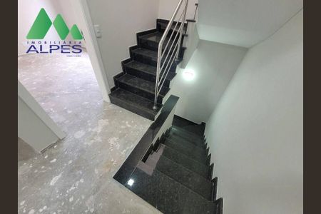 37_photo/94dcfb0b03.3f7e90f6b27133da-ATLAS-cdbca54d-a331-4eaf-a995-d55875927441.jpg de casa à venda com 3 quartos, 139m² em Xaxim, Curitiba