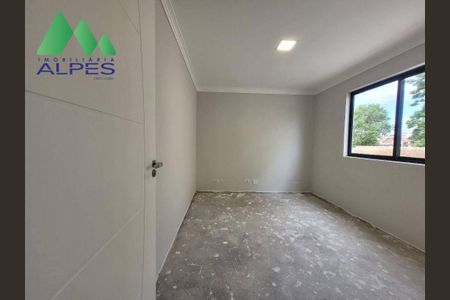 30_photo/94dcfb0b03.3f7e90f6b27133da-ATLAS-d0ac8aa1-9d78-4dcf-b1b6-16558c5aabc9.jpg de casa à venda com 3 quartos, 139m² em Xaxim, Curitiba