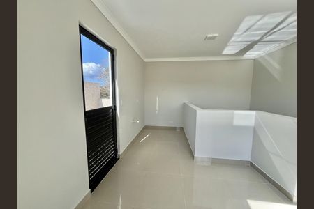 6_photo/94dcfb0b03.c1dc00249eefaead-ATLAS-9f657ad2-d100-4a8f-850d-7f119d1028d1.jpg de casa à venda com 3 quartos, 139m² em Xaxim, Curitiba