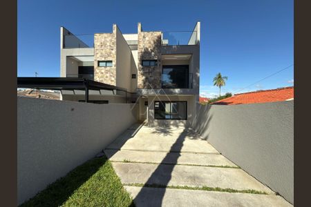 3_photo/94dcfb0b5b.564cdb012e563a53-ATLAS-0967de8a-fdd0-4bb1-8c3a-66ea5da4f309.jpg de casa à venda com 3 quartos, 126m² em Xaxim, Curitiba