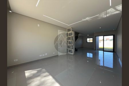 8_photo/94dcfb0b5b.564cdb012e563a53-ATLAS-d57e63cf-5507-4cc5-8c5f-bae5963faaf9.jpg de casa à venda com 3 quartos, 126m² em Xaxim, Curitiba