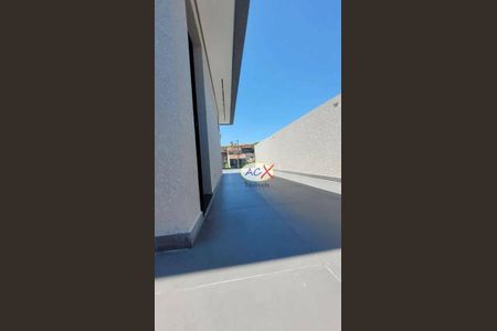 7_photo/94dcfb0b5b.94ae00d7283c9933-ATLAS-7f92f5f2-9eaf-439d-a667-0b388295231d.jpg de casa à venda com 3 quartos, 170m² em Xaxim, Curitiba