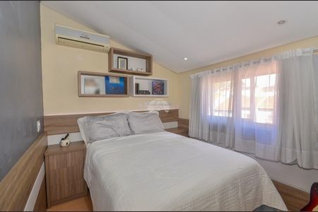 12_photo/94dcfb0bad.b932adf9b0f61844-ATLAS-22c7c01d-e741-467f-a1f8-852fa544baab.jpg de casa à venda com 4 quartos, 187m² em Xaxim, Curitiba