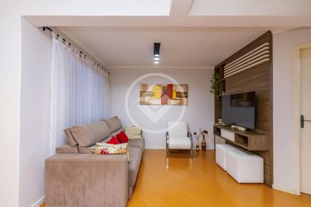 3_photo/94dcfb0bad.d7fd54e2ccfa547a-ATLAS-101affa4-e877-4a2c-9c64-1bbb0b9ecfd5.jpg de casa à venda com 3 quartos, 115m² em Xaxim, Curitiba