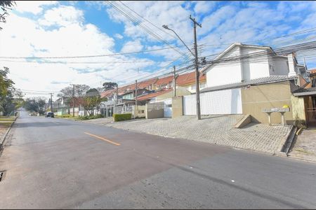 29_photo/94dcfb0bc5.210363f7da379e19-ATLAS-1d2ac187-7e79-4eda-990a-d7217a04b09e.jpg de casa à venda com 3 quartos, 130m² em Xaxim, Curitiba