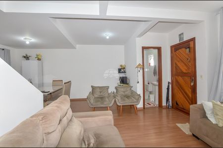 6_photo/94dcfb0bc5.210363f7da379e19-ATLAS-7caf32d1-5893-4cf5-8137-7b519a2c272b.jpg de casa à venda com 3 quartos, 130m² em Xaxim, Curitiba