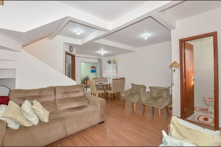 5_photo/94dcfb0bc5.210363f7da379e19-ATLAS-7f23b38c-02a5-4abe-adc6-9208a6d1b0c2.jpg de casa à venda com 3 quartos, 130m² em Xaxim, Curitiba