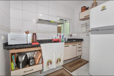 9_photo/94dcfb0bc5.210363f7da379e19-ATLAS-a7cf514a-b2dd-46fc-b0a6-bc940ade7b94.jpg de casa à venda com 3 quartos, 130m² em Xaxim, Curitiba