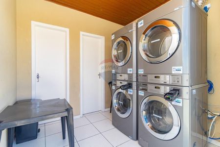 39_photo/94dcfb0c87.c0994543b014bf5e-ATLAS-a2340303-8f38-4bb3-8abc-dbda82c1fc3e.jpg de apartamento para alugar com 3 quartos, 54m² em Xaxim, Curitiba